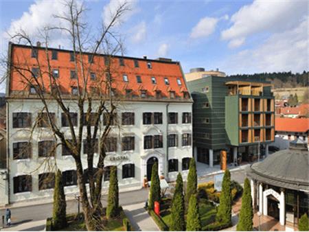 HOTEL KRISTAL 4*