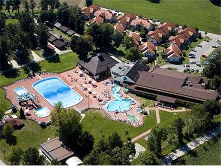 HOTEL ZELENI GAJ 3*