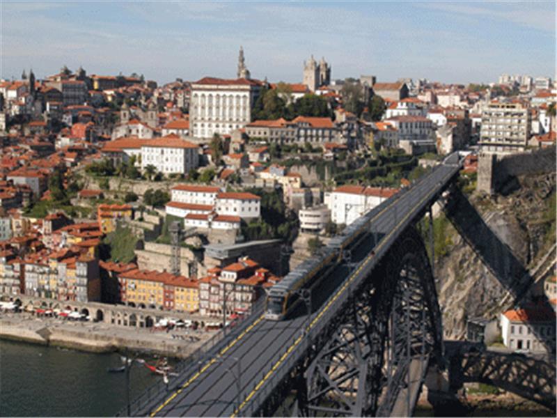 OD PORTA DO LIZBONE - PORTUGALSKI BISERI