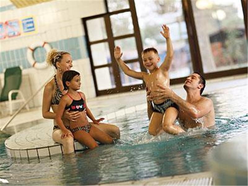 HOTEL ZELENI GAJ 3*