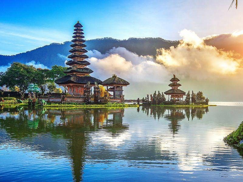 RAJSKI BALI IN POČITNICE NA OTOKIH GILI