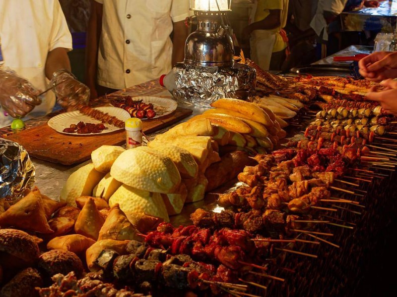 DIVJINA TANZANIJE IN RAJSKI ZANZIBAR
