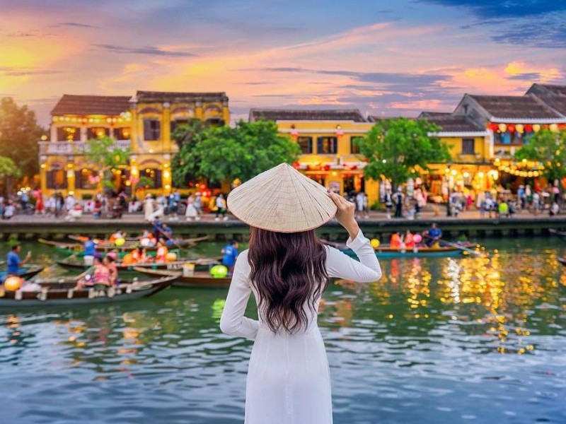 NOVOLETNI ODDIH V VIETNAMU