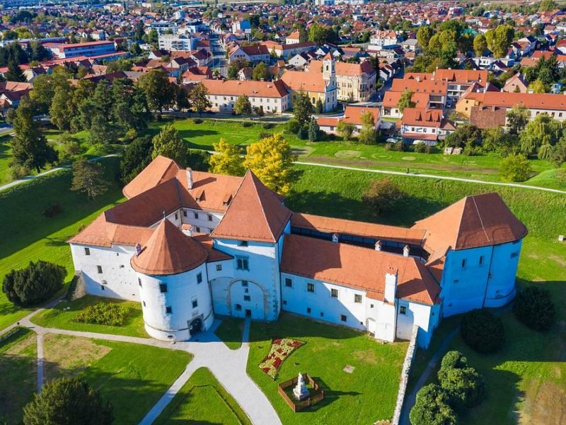 PRAZNIČNI VARAŽDIN