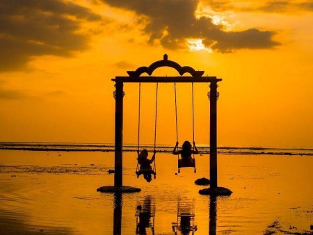 RAJSKI BALI IN POČITNICE NA OTOKIH GILI