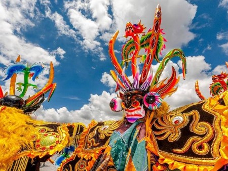 PERU - SKRIVNOSTNI SVET INKOV