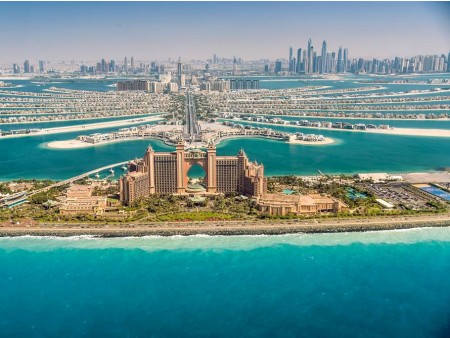 DUBAJ (IN ABU DHABI) Z DIREKTNIM LETOM