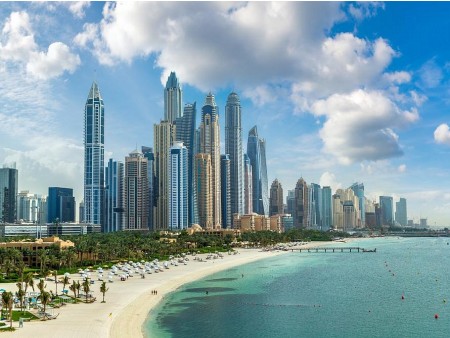 DUBAJ IN POČITNICE z direktnim letom