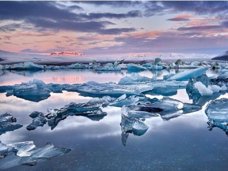 ISLANDIJA S POLARNIM SIJEM