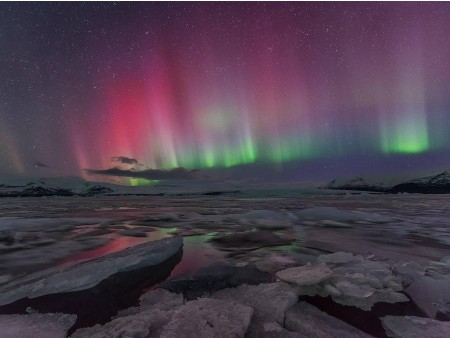 ISLANDIJA S POLARNIM SIJEM