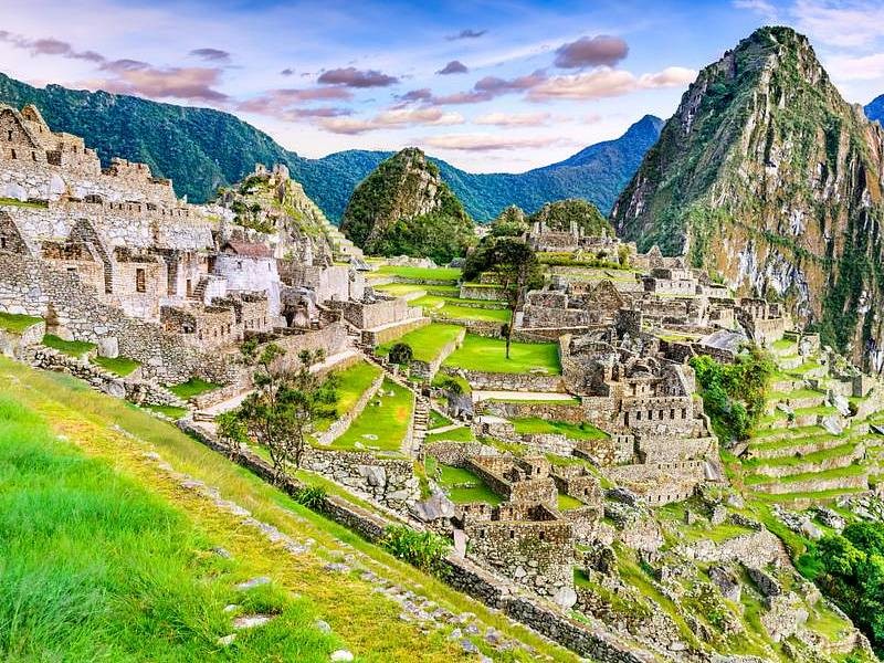 PERU - SKRIVNOSTNI SVET INKOV