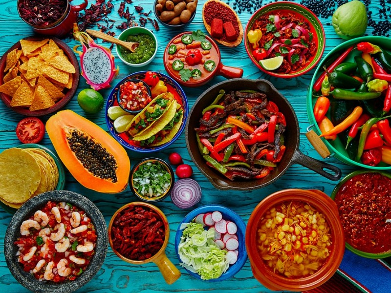 VIVA MEXICO - V KRALJESTVU AZTEKOV IN MAJEV