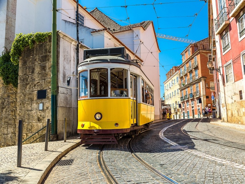 OD PORTA DO LIZBONE - PORTUGALSKI BISERI