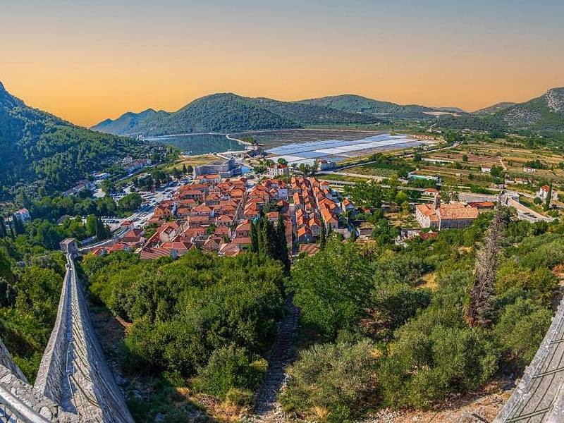 POČITNICE NA PELJEŠCU, KORČULA IN OBIRANJE MANDARIN V DOLINI NERETVE