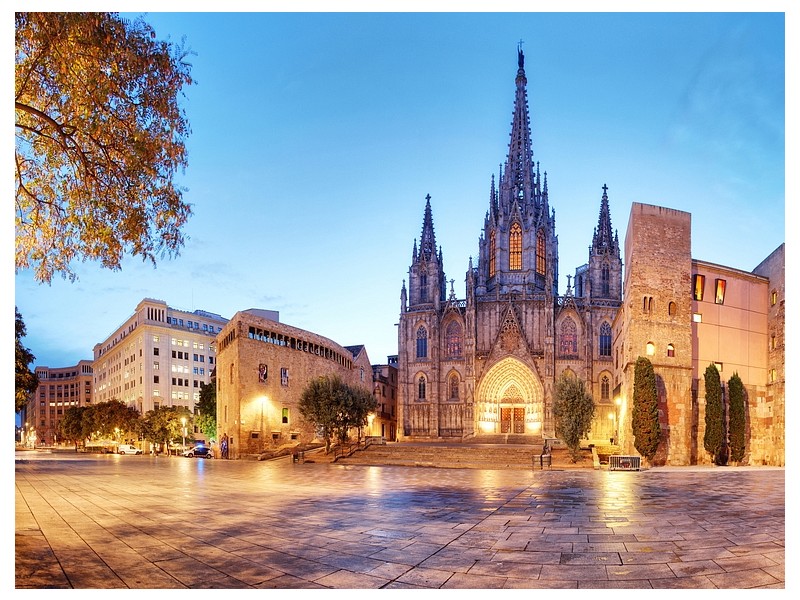 BARCELONA - 4 DNI