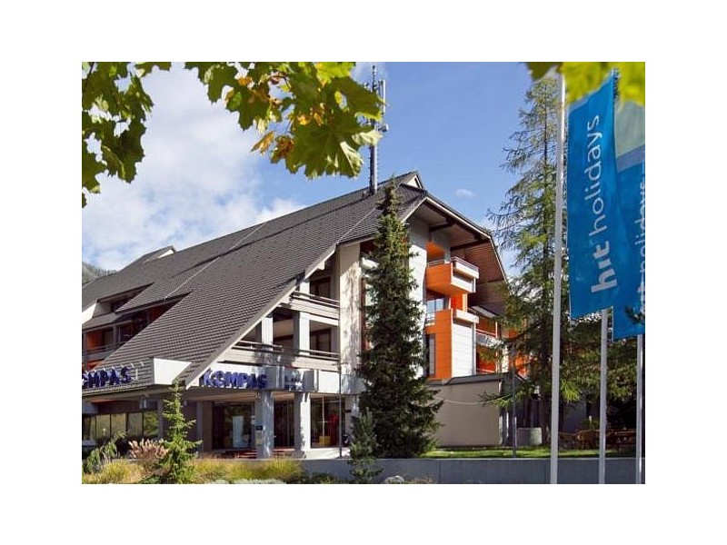 Hotel Kompas 4*