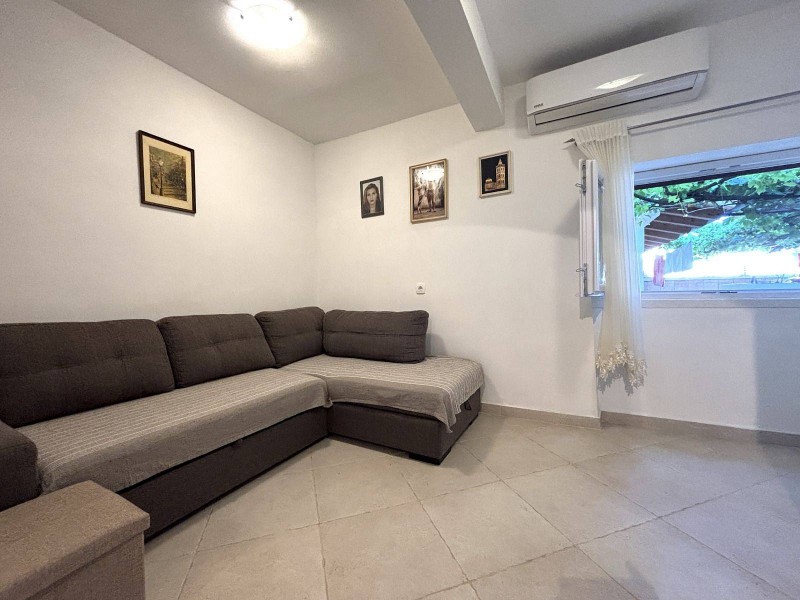Zasebni app NADA 3*