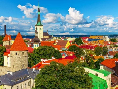 KRIŽARJENJE IN NAJLEPŠI UTRINKI SEVERNIH PRESTOLNIC