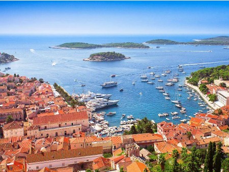 PRAZNIK OLJKE NA HVARU IN MANDARINE