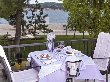 HOTEL ADRIATIC 3*