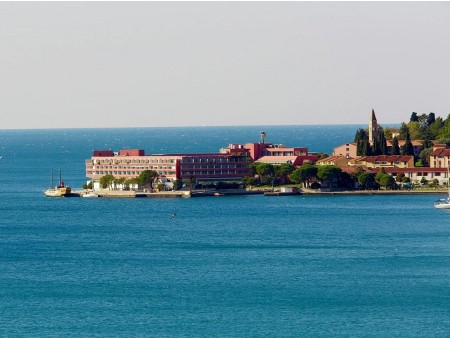 HOTEL HISTRION 4*