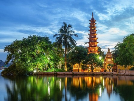 VIETNAM IN KAMBODŽA - INDOKINSKA BISERA