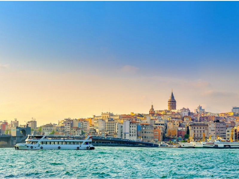 ISTANBUL - mesto na stiku dveh svetov